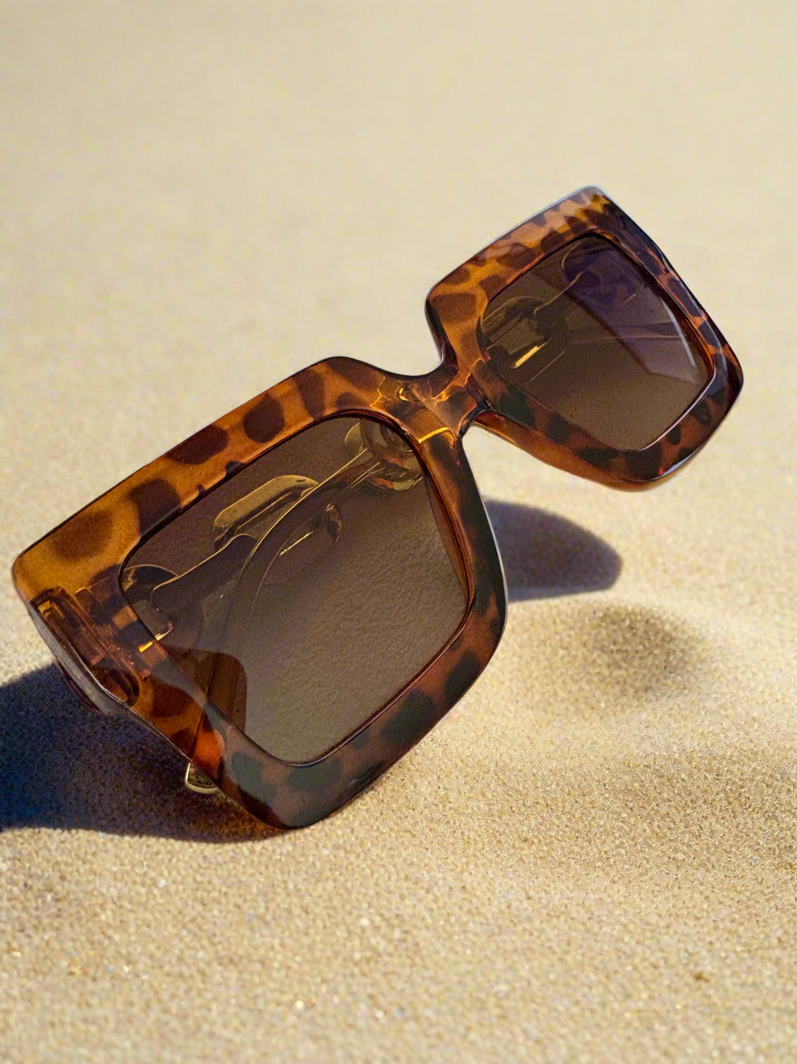 Summer Bae Sunglasses Tortoise Shell