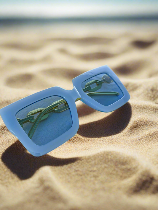 Summer Bae Sunglasses Sky Blue